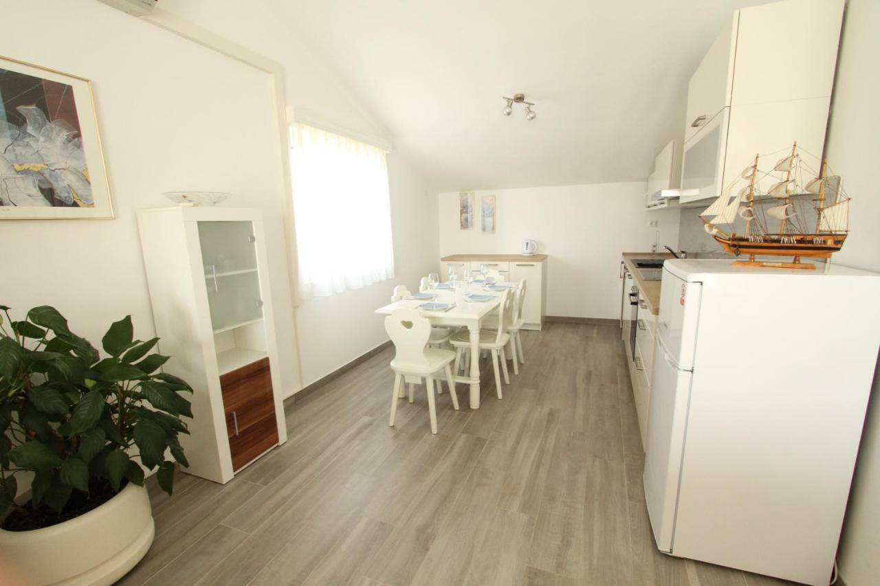 Apartmán Kuca-Eldic Rogoznica  Exteriér fotografie