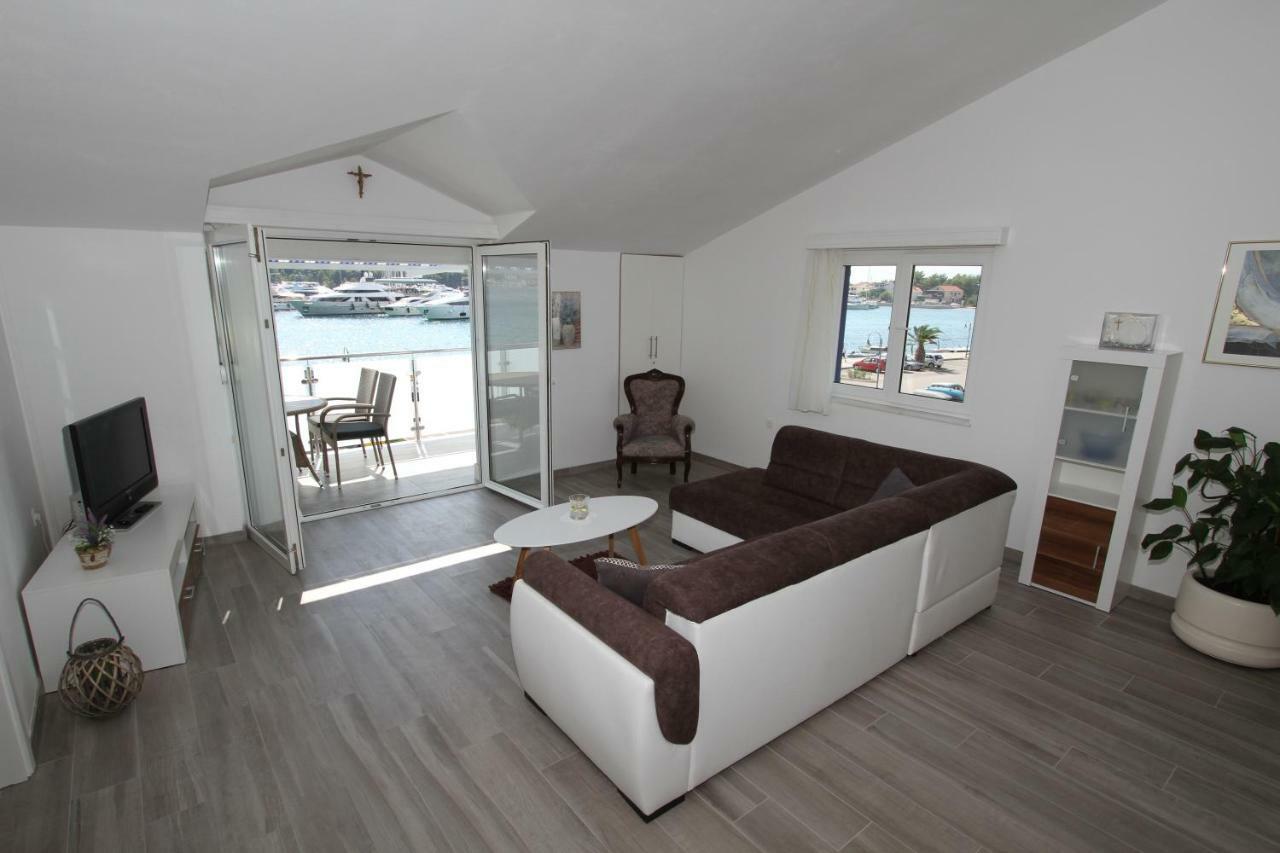 Apartmán Kuca-Eldic Rogoznica  Exteriér fotografie